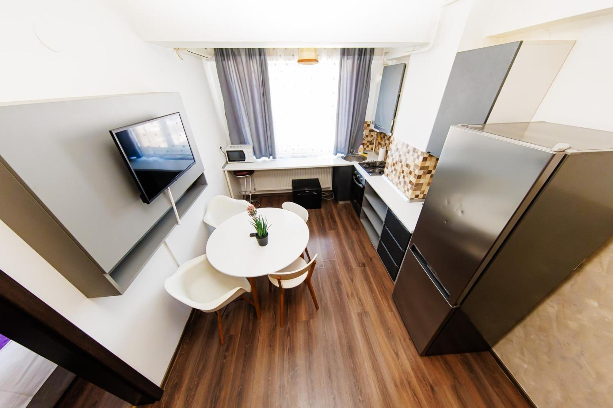 17 Zimbrului Residence At Lazar Towers Palas Iasi Esterno foto